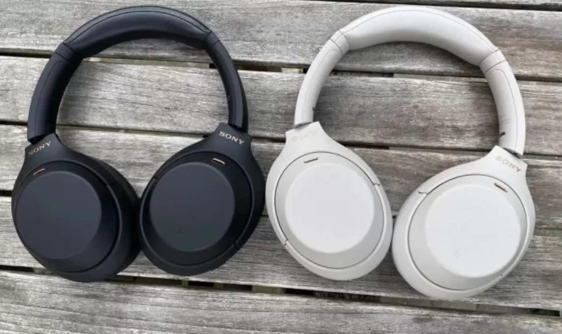 Noise Cancelling Headphones